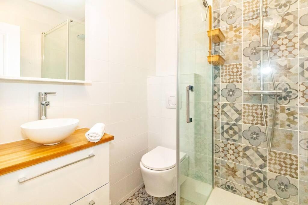 Oceanides - Studio Renove Avec Magnifique Vue Mer - Saint-Gilles-Les-Bains Buitenkant foto