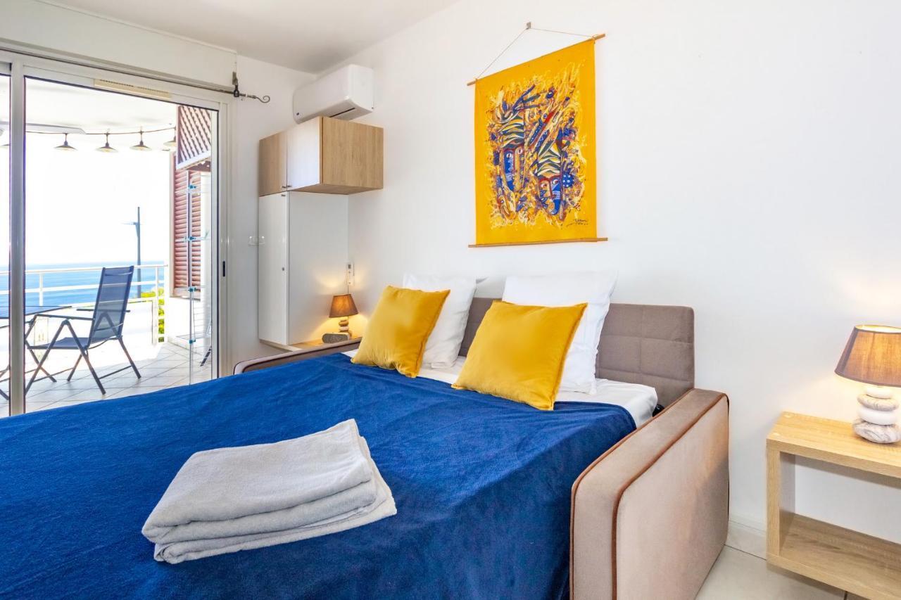 Oceanides - Studio Renove Avec Magnifique Vue Mer - Saint-Gilles-Les-Bains Buitenkant foto